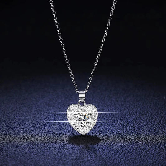AETEEY Real Moissanite Heart Pendant Necklace